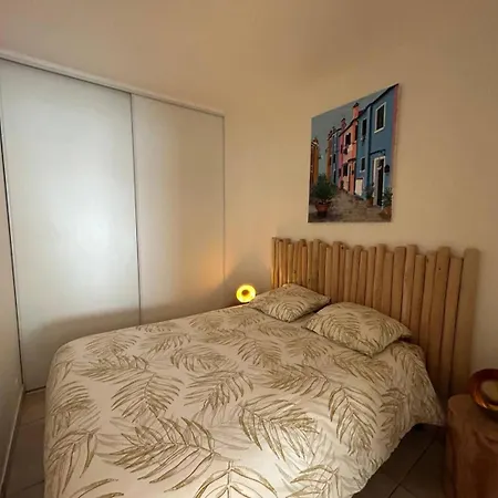 Holiday home Desbo